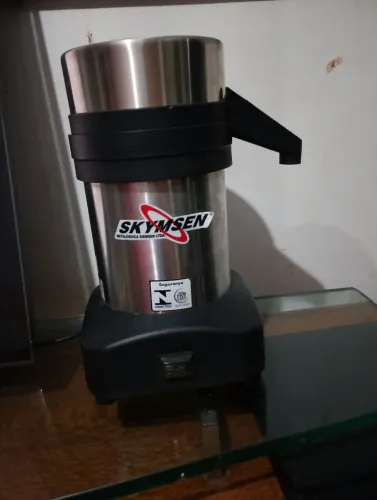 Espremedor de laranja skymsen