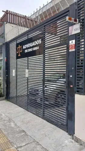 Sobrado com 3 dormitórios para alugar, 130 m² por R$ 4.913,39/mês - Tatuapé - São Paulo/SP