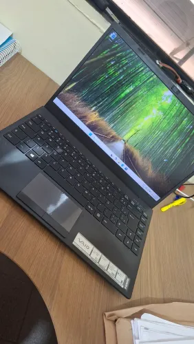 Vendo Notebook Vaio 10(décima) geração i3 