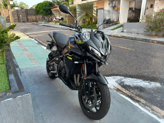 Tiger sport 800 apenas 1.000 km