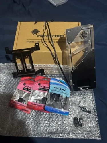 FREEZEMOD Tanque de Água Inteligente com Fluxômetro LCD, com a versão ARGB 5v