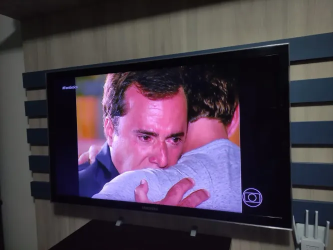 TV Samsung 40 Full HD LED - Não smart, funcionando Perfeitamente