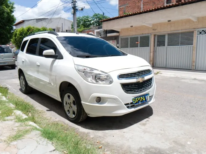 Chevrolet Spin LT 1.8 8V Econo.flex 5P Aut. 2016