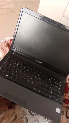 Vendo ou troco notebook Samsung i5 terceira geração