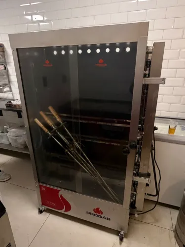 MÁQUINA DE FRANGO ASSADO PROGÁS 