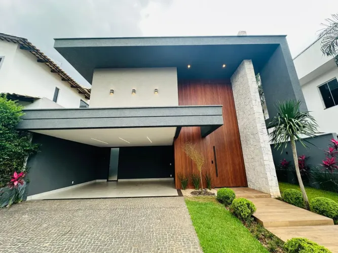 Casa de Condomínio Sobrado 5 Quartos (5 Suítes) 290m² em Jardins Madri - Goiânia