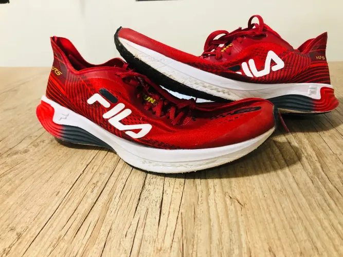 Fila KR5 vermelho Tam 43
