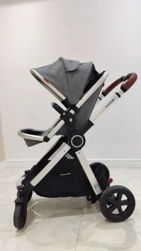 Carrinho de bebê Mompush Ultimate 2 Completo + Moisés Importado