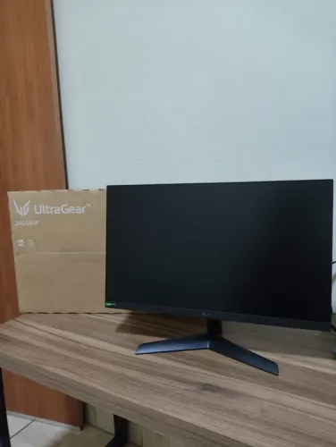 Monitor LG ultragear 180hz Full HD 24p