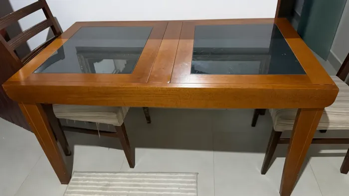 Mesa de Jantar Retrátil com 4 Cadeiras