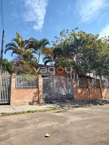 Chácara para Venda em Salto, Jardim das Nações, 3 dormitórios, 1 suíte, 3 banheiros, 4 vag