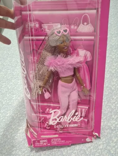 Barbie Deluxe Style 4