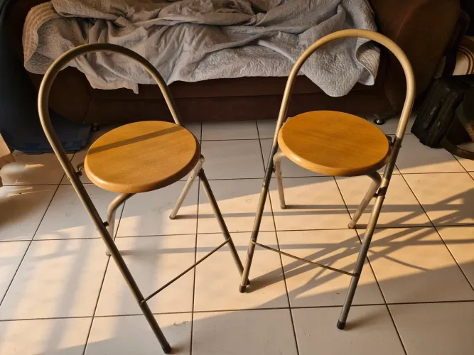 2 cadeiras de balcão