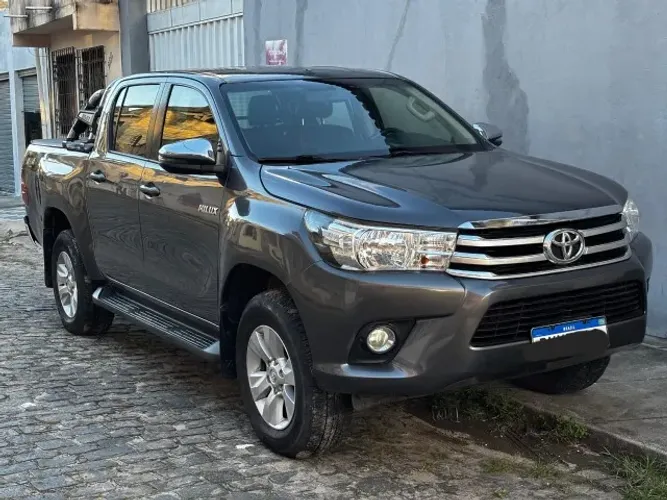 Toyota Hilux CD SRV 4X4 2.8 TDI Diesel Aut. 2018