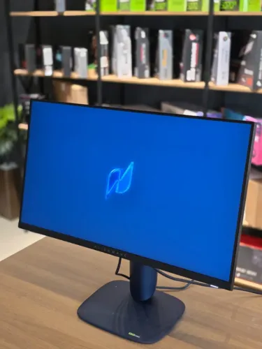 Monitor Gamer Alienware 25" - 320Hz, 0.5ms, Painel Fast IPS e HDR10
