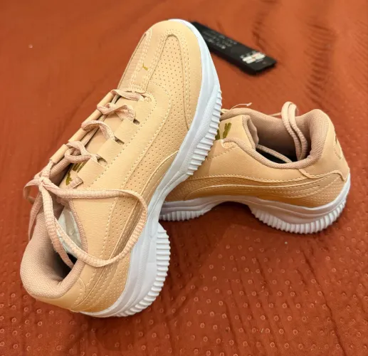 Tênis feminino 