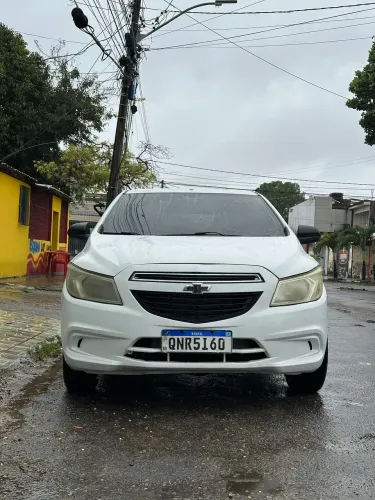 Chevrolet Onix JOY Hatch 1.0 8V Flex Mec. 4P 2018