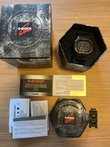 Relógio Casio G-Shock GW-B5600HR-1 Solar e Bluetooth - Completo