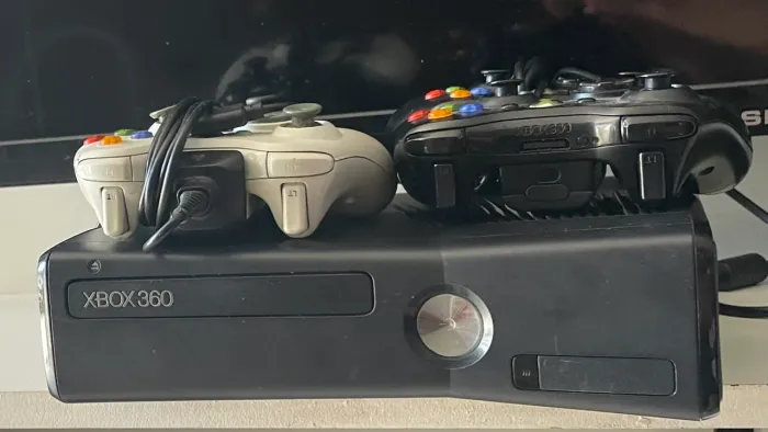 Xbox 360 slim Desbloqueado com HD de jogos