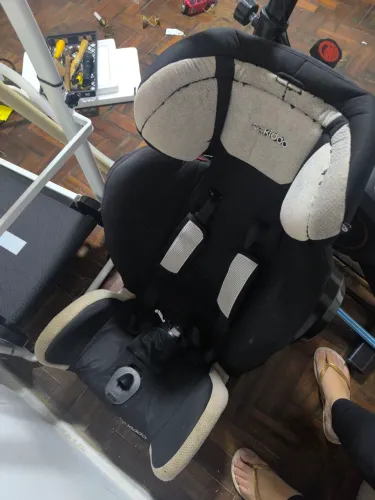 Cadeirinha infantil 
