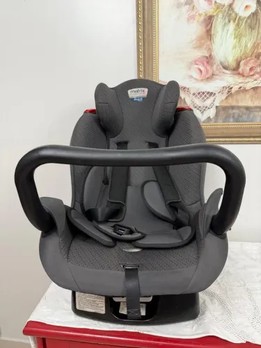 bebê conforto/cadeira de carro