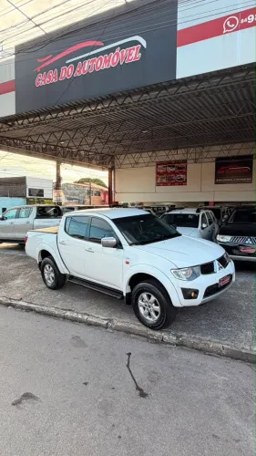 Mitsubishi L200 Triton HPE 3.2 CD TB Int.diesel AUT 2012
