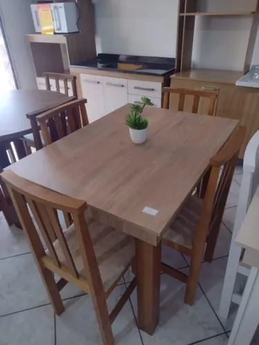 OFERTA RELÂMPAGO! MESA COM 4 CADEIRAS NOVAS - DIRETO DE FÁBRICA!1,05 x 0,78