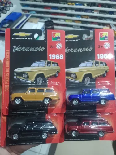 Matchbox e Hotwheels.