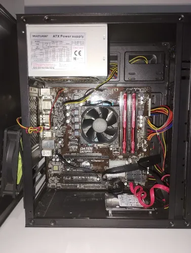 Computador DATEN AMD (A8-5500)