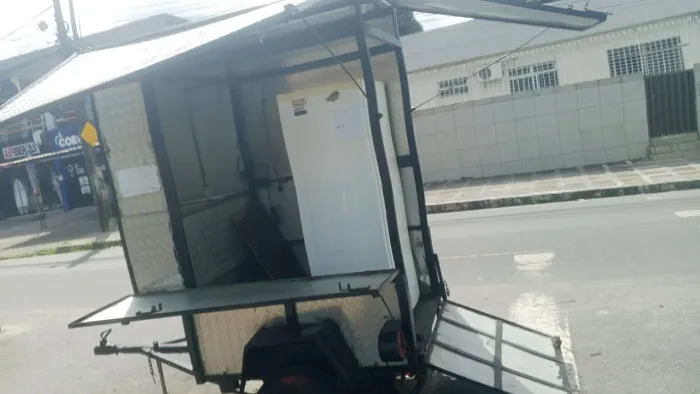 Trailer para alugar ponto fixo já com energia 350 mês 