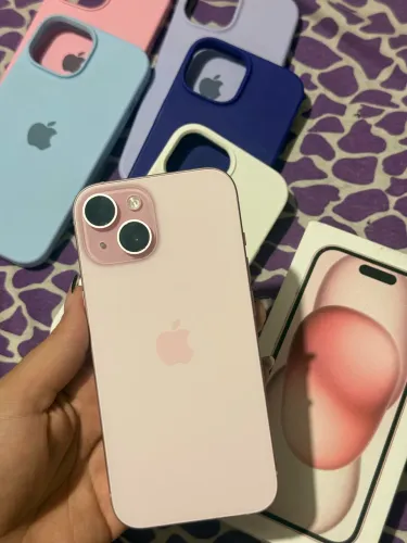 iPhone 15 - 128G