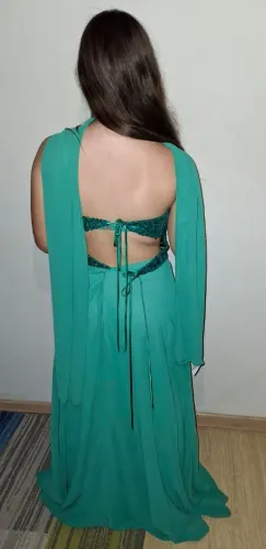 Lote de vestidos para festas