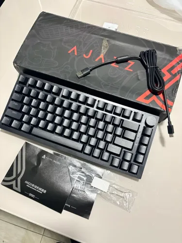 Teclado Ajazz ak820 preto (novo)