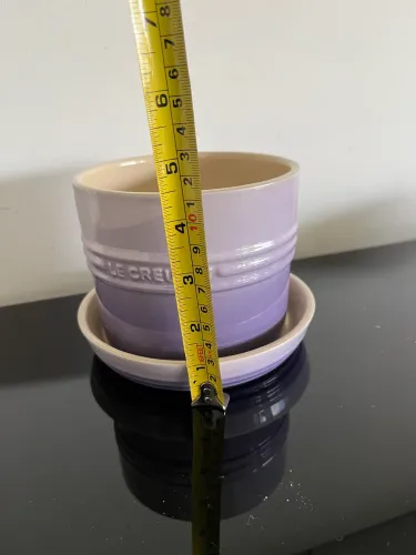Vaso planta Le Creuset violeta lilas com prato