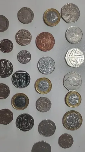 Moedas estrangeiras , relíquias 