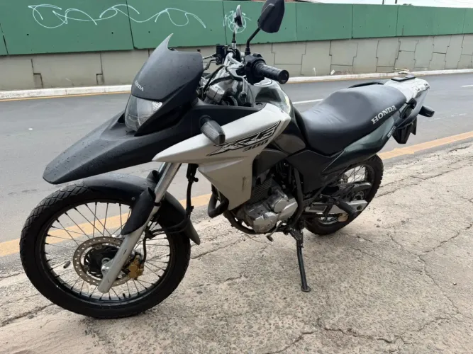 XRE 300 2017EM DIAS ACEITA CARTÃO ATÉ 18X
