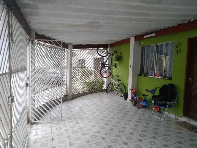Casa térrea à venda em Interlagos / São Paulo