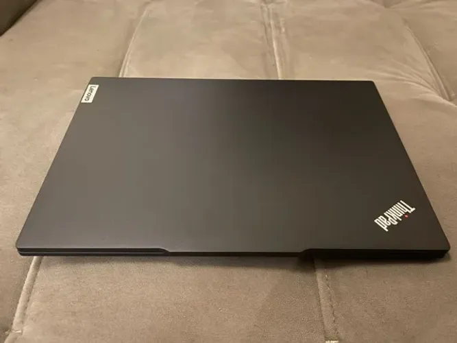 Ultrabook Lenovo ThinkPad E14 Ryzen 5 Gen 6 Novo na Caixa e c/ Garantia- Parcelo e Entrego