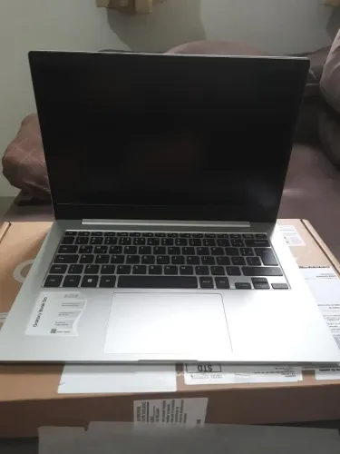 Notebook Samsung Galaxy Book Go, Windows 11 Home, Snapdragon® 7c, 4GB, 128GB UFS, 14" Full
