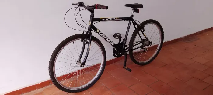 Bicicleta Track Viper V18 aro 26 pouco uso