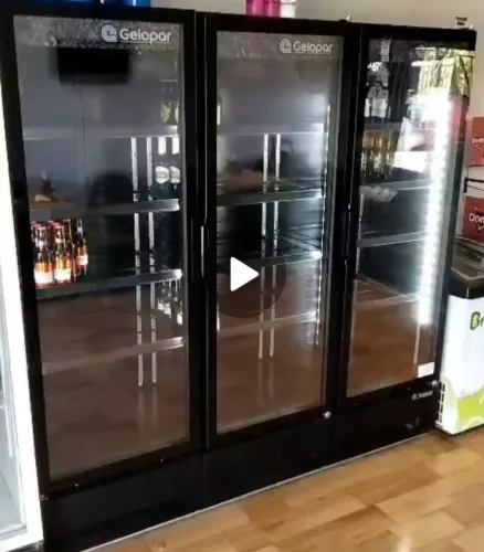 Vendo cervejeira gelopar ( pouco usada comprada a 4 meses) motivo da venda viagem.