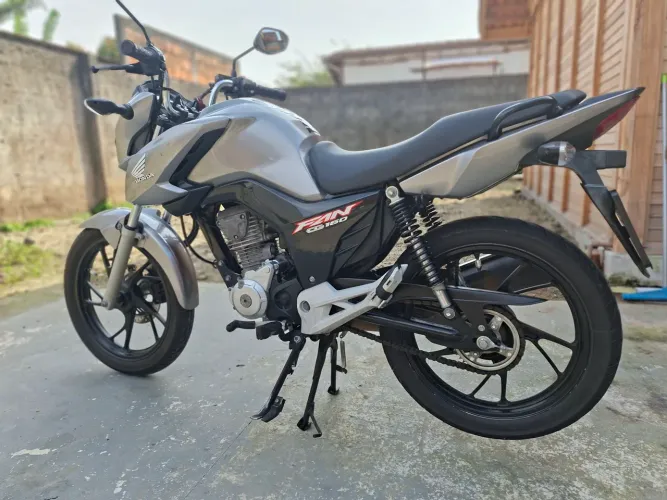 CG 160 Fan 2023. Impecável