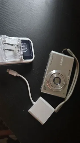 Camera Sony Cyber Shot - fotos estilo anos 2000