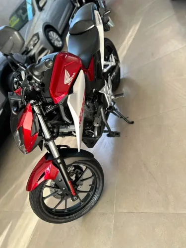 VENDO CB300