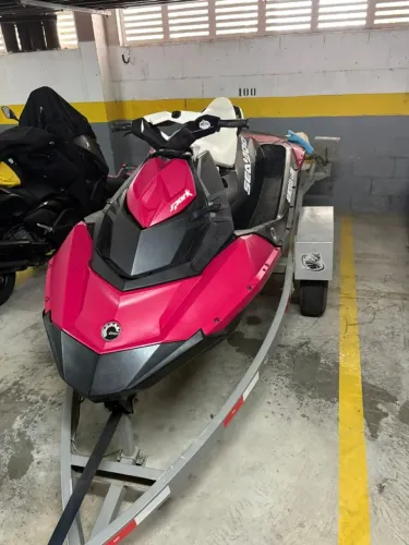 JET-SKY SEADOO SPARK 55 HORAS 2015 NOVINHO Remapeado 110HP