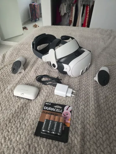 Meta Quest 3 - Melhor Óculos de realidade virtual do mercado (Com suporte BOBO VR)