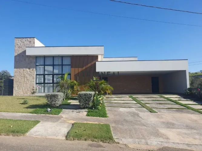 Casa com 3 dormitórios à venda, 248 m² por R$ 1.900.000,00 - Condomínio Fazenda Alta Vista