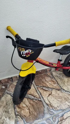 Bicicleta de equilíbrio (sem pedal)