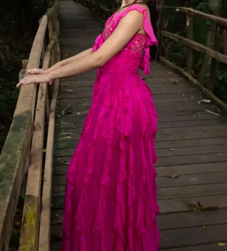 Vestido longo por R$ 350