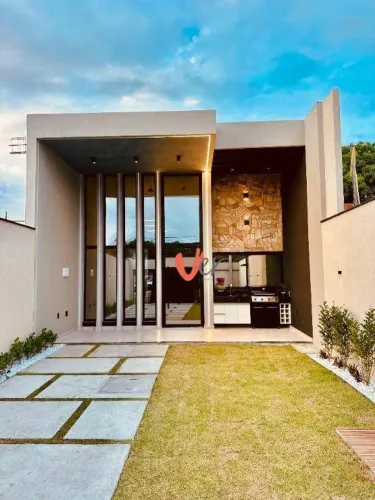 Casa com 3 dormitórios à venda, 118m² por R$579.000 - Mangabeira - Eusébio/CE